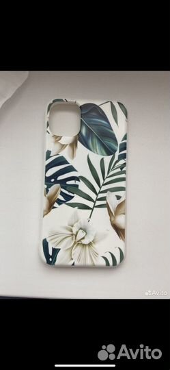 Чехол на iPhone 11
