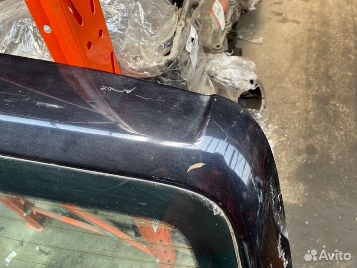 Дверь багажника со стеклом Volkswagen Touran