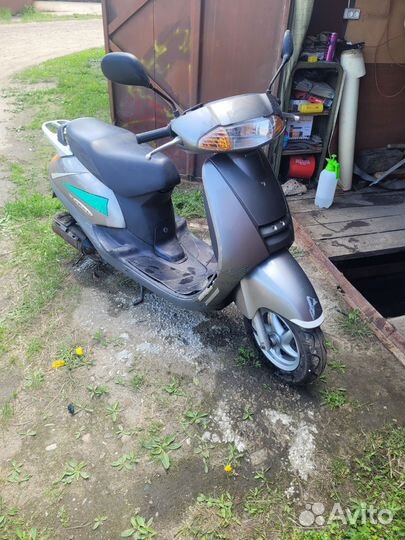Honda lead 100-1