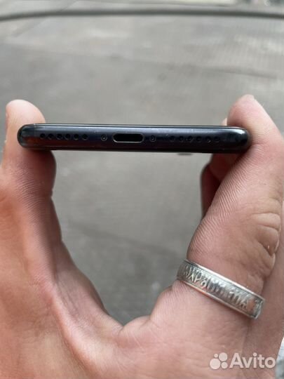 iPhone SE 64gb 2020