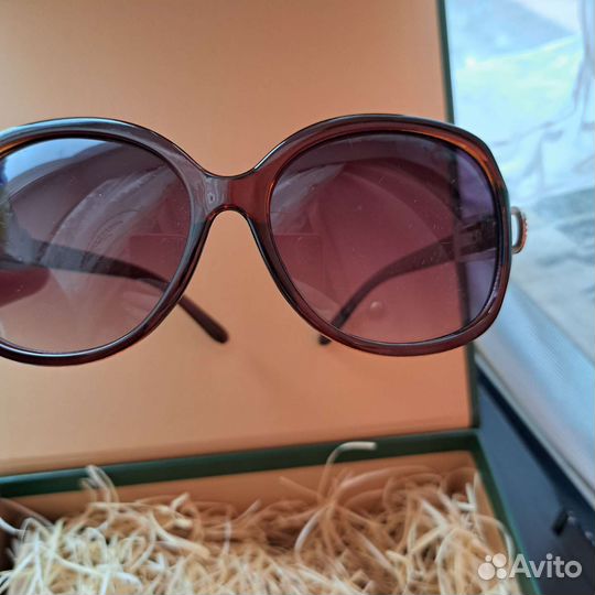 Солнцезащитные очки женские