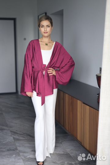 Модель для коммерческих съемок