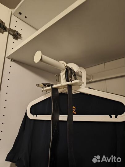 Вешалка на 8 ремней