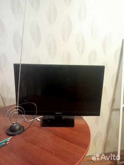 Телевизор samsung