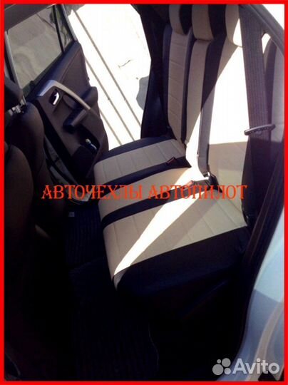 Чехлы Автопилот Toyota Rav4 4 из экокожи чёр-беж