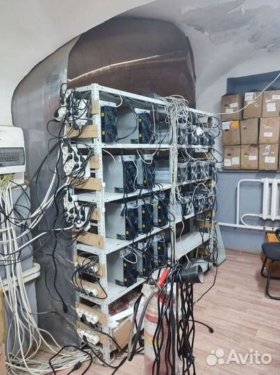 Bitmain Antminer L7 9500