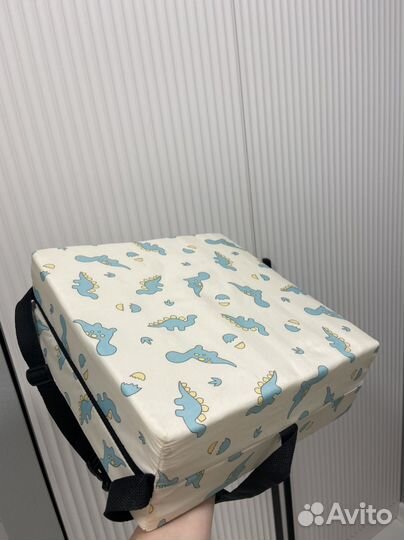 Бустер для кормления детский