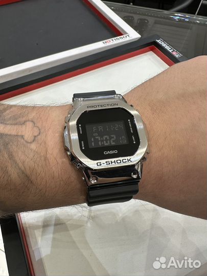 Мужские наручные часы Casio G-Shock GM-5600-1ER