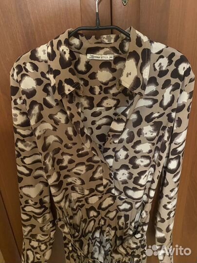 Платье Zarina 44 с анималистичным принтом