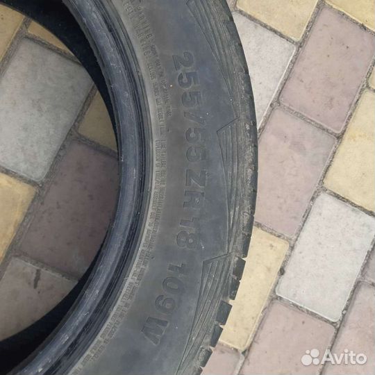 Marshal 793 225/55 R18 108H