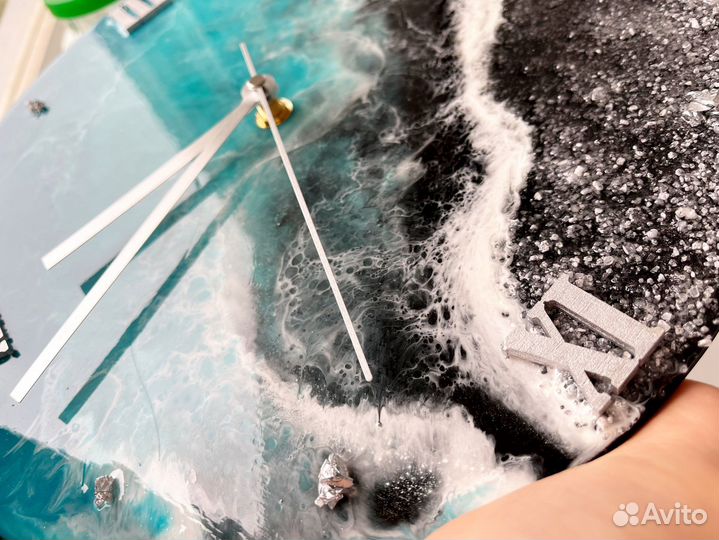 Картина часы