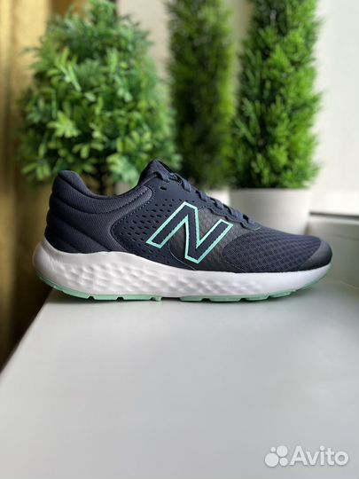 New Balance р.37,5 (24,5 см) оригинал новые