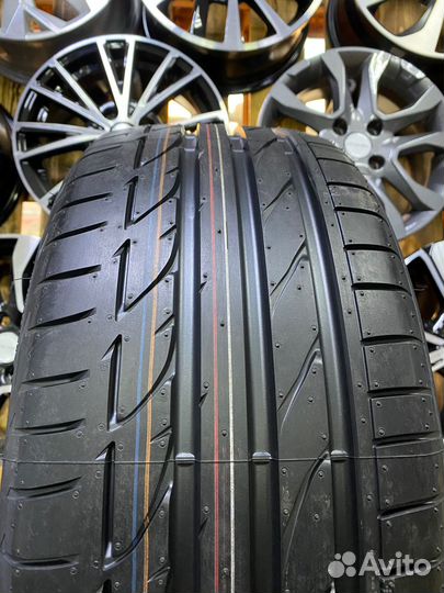 Bridgestone Potenza S001 225/45 R19 92W