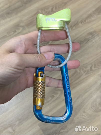 Спусковое устройство Verso Petzl