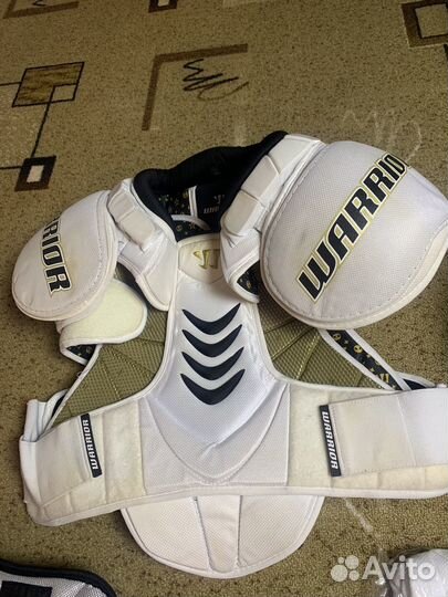 Хоккейная форма взрослая. Полный комплект