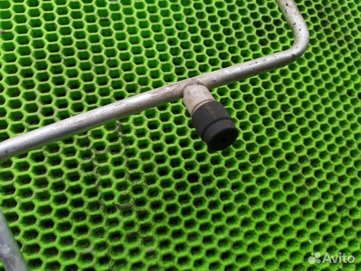 Трубка кондиционера на Renault Duster 2012-нв