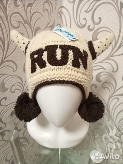 Шапка новая (2-4 года)