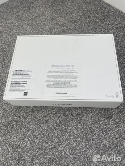 Коробка Apple macbook air 13 2022 m2