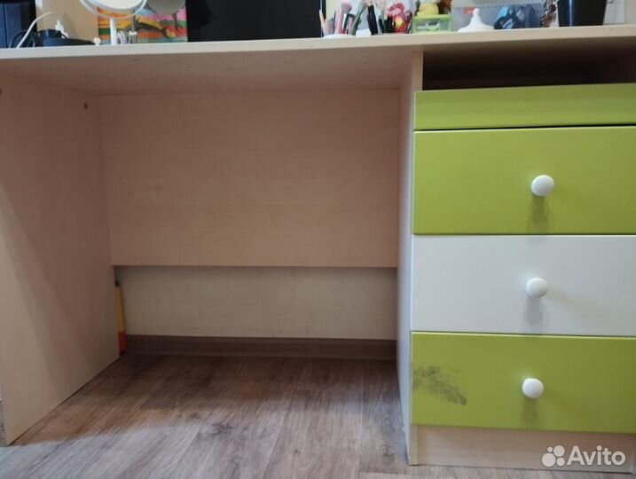 Продам детскую стенку