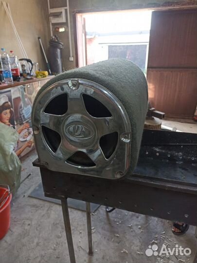 Активный сабвуфер LADA