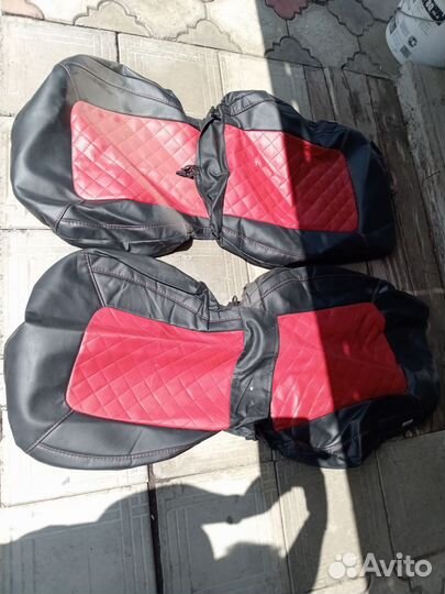 Автомобильные чехлы из экокожи