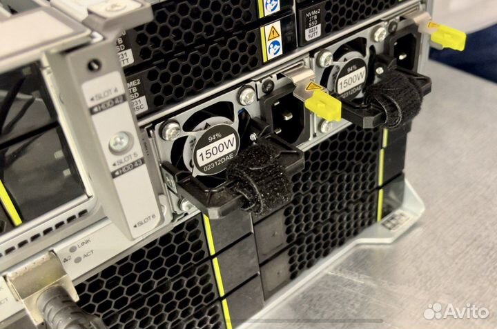 Huawei 5288H V5 40LFF 2x 8170 128GB