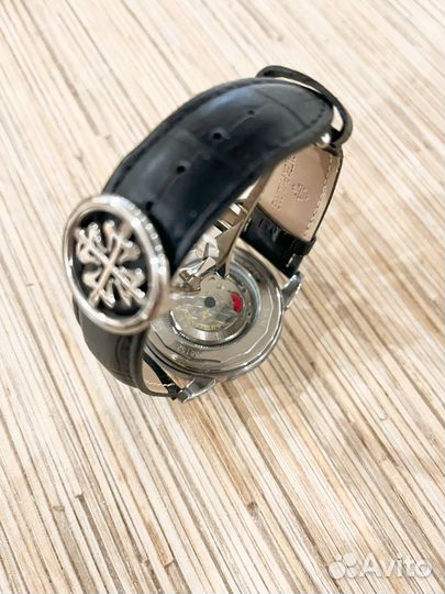 Мужские наручные часы механические