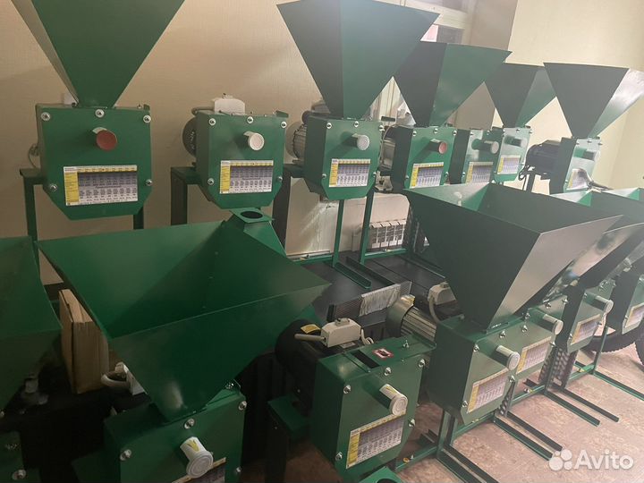 Крупорушка зернодробилка