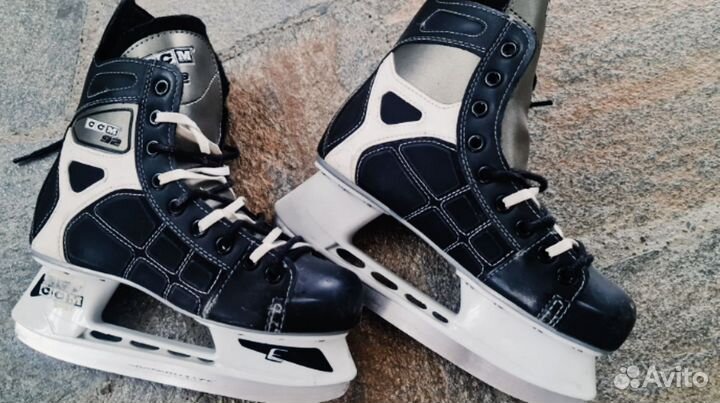 Продам коньки детские для хоккея