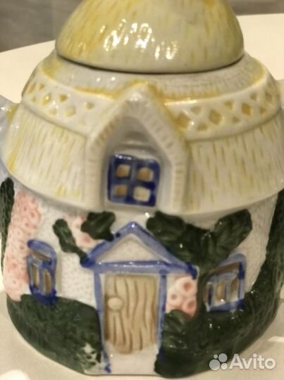 Декоративный чайник Англия