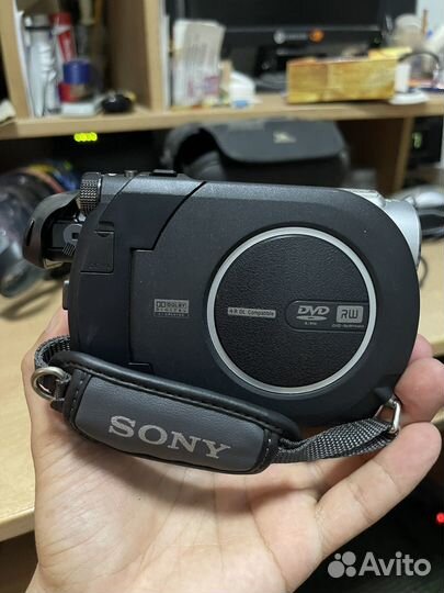 Видеокамера sony
