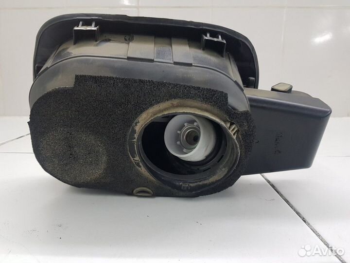 Лючок бензобака в сборе (Kia Cerato IV)