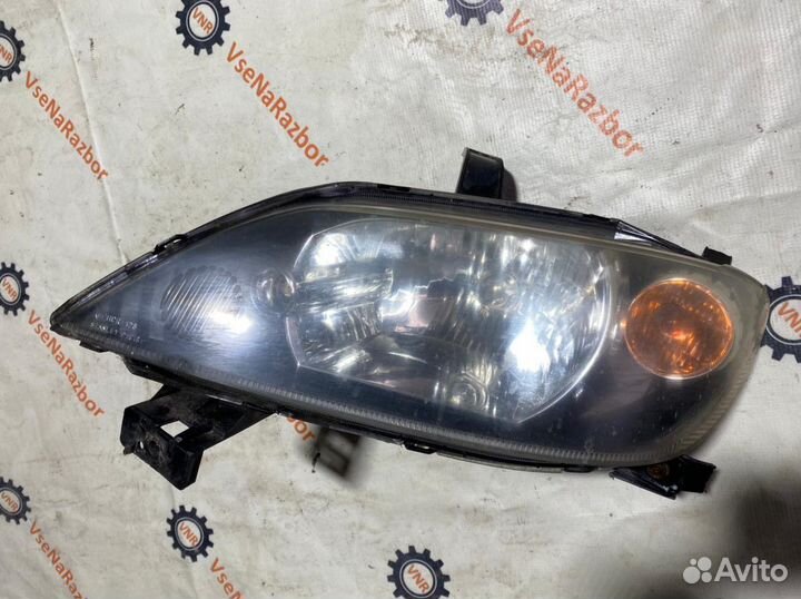 Фара передняя левая Mazda Demio DY3W