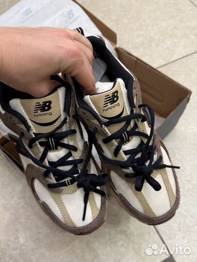 Кроссовки new balance