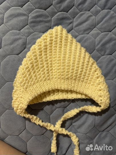 Чепчик вязаный детский