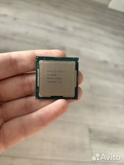 Материнская плата с процессором