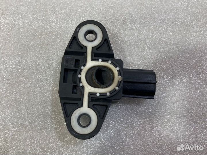 Датчик Air Bag Skoda Superb седан cdaa 2010