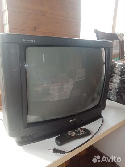 Телевизор Samsung Progun II б/у