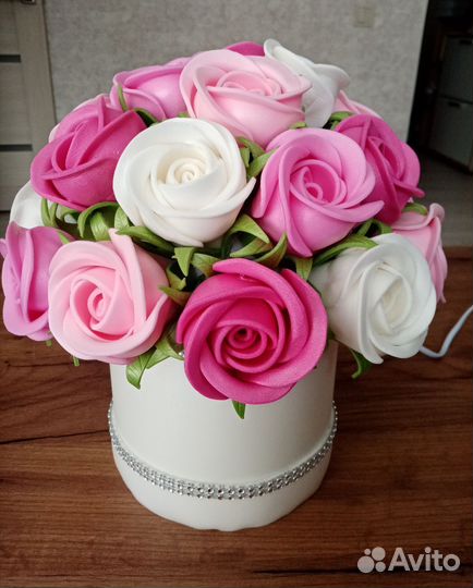 Светильник-букет из изолона