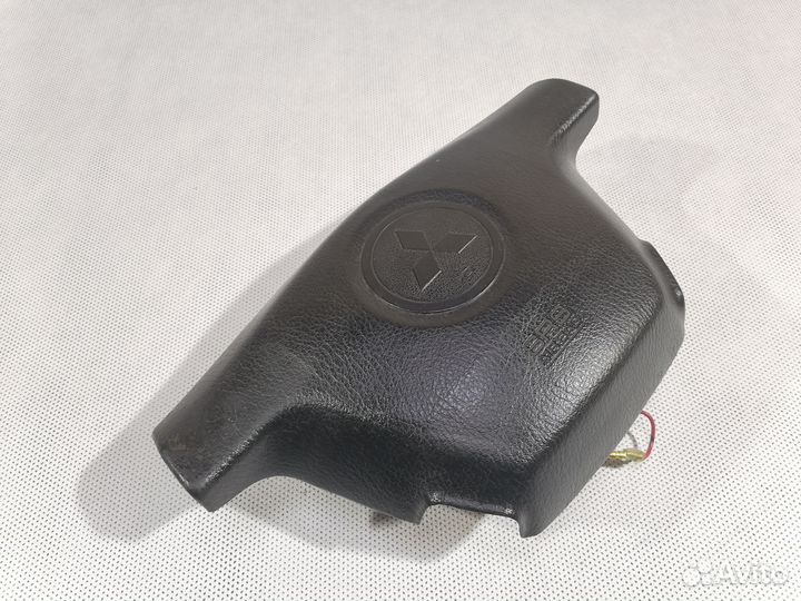 Mitsubishi Lancer 9 Подушка безопасности в руль