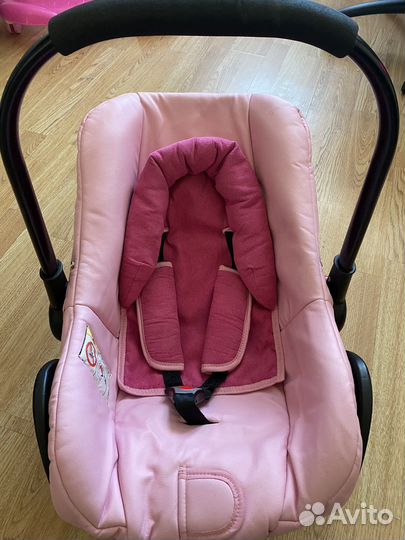 Автомобильное кресло от 0