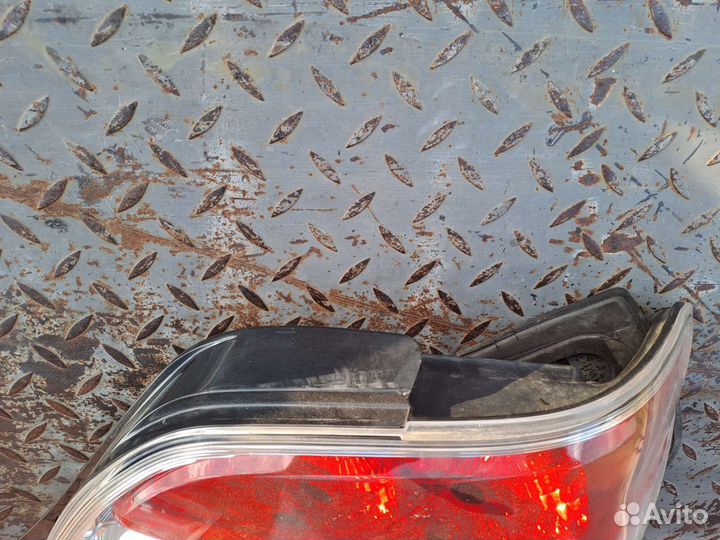 Задние фонари 