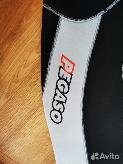 Гидрокостюм женский размер М