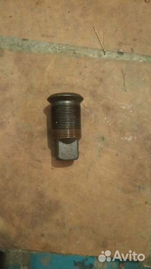 Тойота Дюна 300, 1993г. Колёсные гайки/шпильки/фут