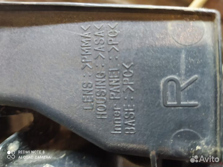 Фонарь задний левый правый Nissan X-Trail t31