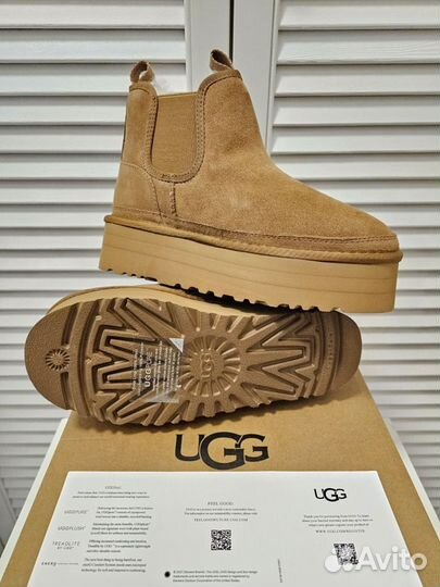 UGG Neumel Platform Chelsea