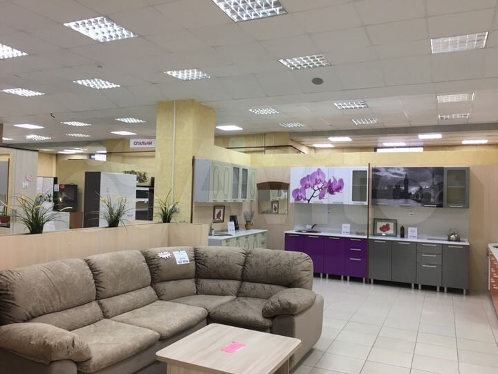Торговая площадь, 1000 м²
