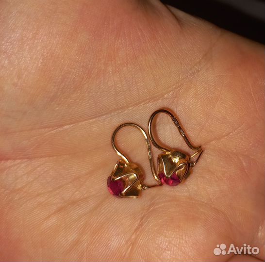 Золотые серьги 583 пробы