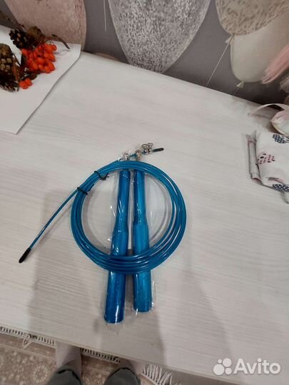 Скоростная скакалка для фитнеса или бокса