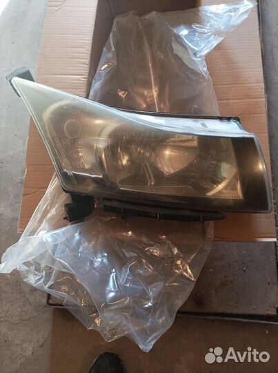 Фара правая chevrolet cruze